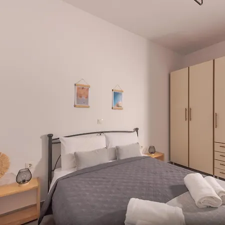 度假居 Koukounaria House *