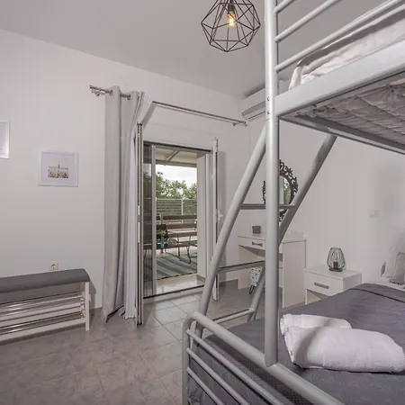 Σπίτι διακοπών Koukounaria House Drakas