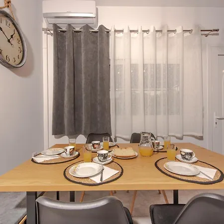 Koukounaria House Holiday home
