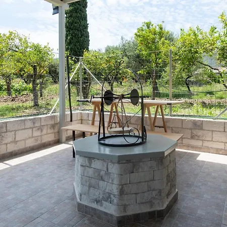 Koukounaria House Holiday home
