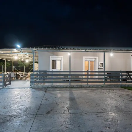 Koukounaria House Σπίτι διακοπών