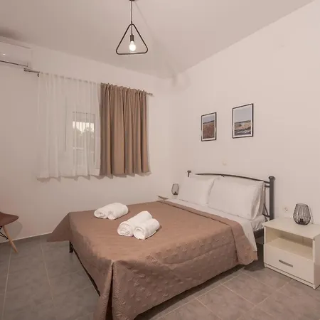 Koukounaria House * Drakas
